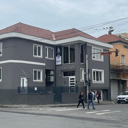 Arcgroup Medical Apartman Nagyvárad Kültér fotó