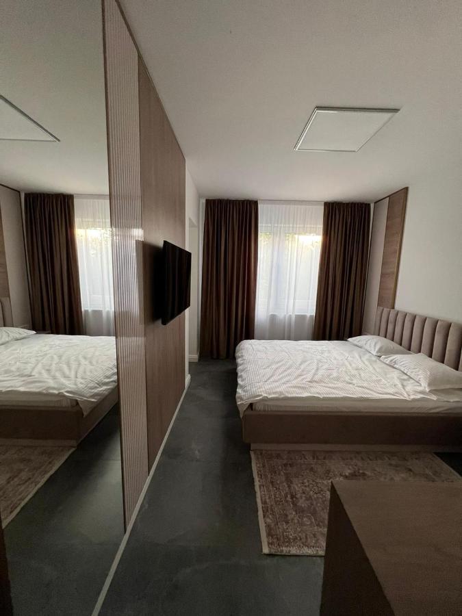 Arcgroup Medical Apartman Nagyvárad Kültér fotó